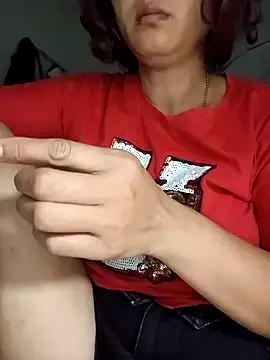 Naana-88 from StripChat