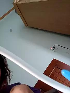 Naana-88 from StripChat