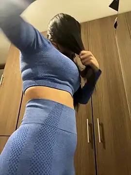 Naatalia from StripChat