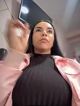 Naatalia from StripChat is Freechat