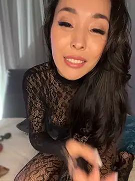 NagaYa_Xx from StripChat