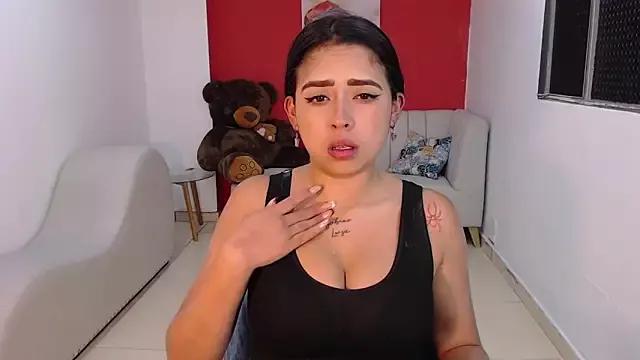 naia_sweetsex from StripChat