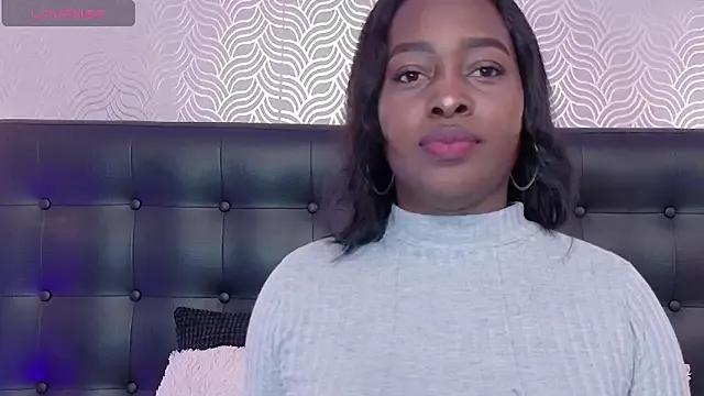 NaiaraMasson_ from StripChat