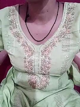 nainacutegic from StripChat