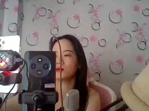 Nana-68 from StripChat