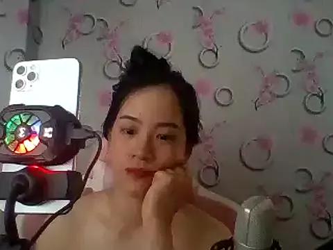 Nana-68 from StripChat