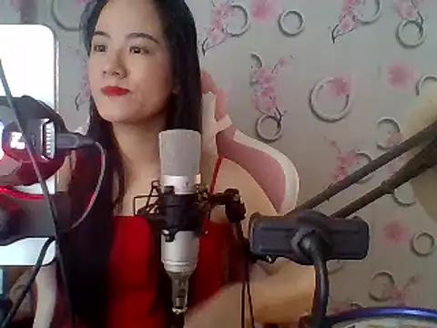 Nana-68 from StripChat