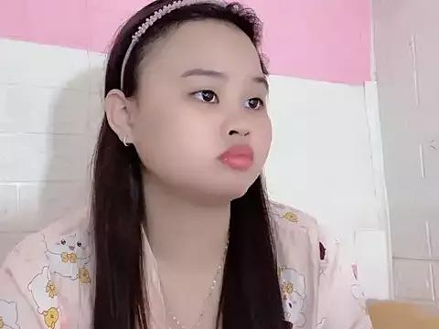 Nana218 from StripChat