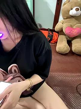 Nana_Yuki from StripChat