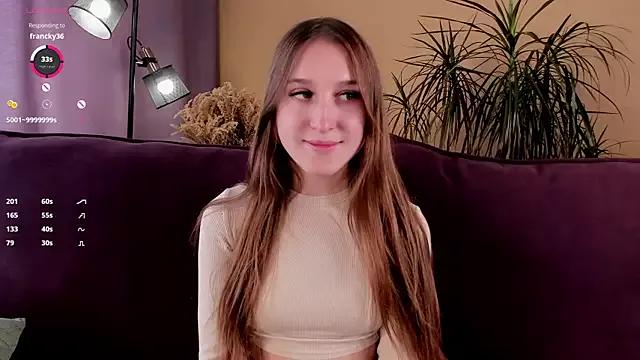 NanaMertins from StripChat is Freechat