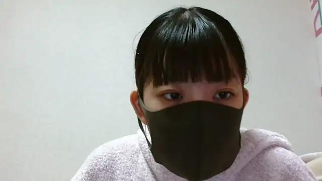 nanasechan73 from StripChat