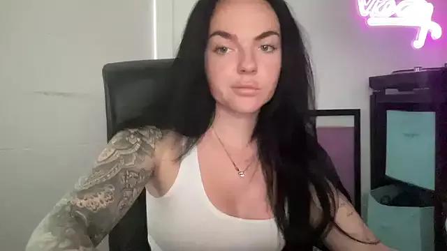 NancyWoodUK from StripChat