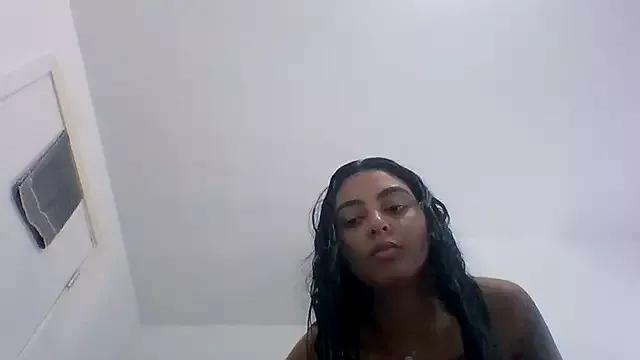 Nandinha777 from StripChat