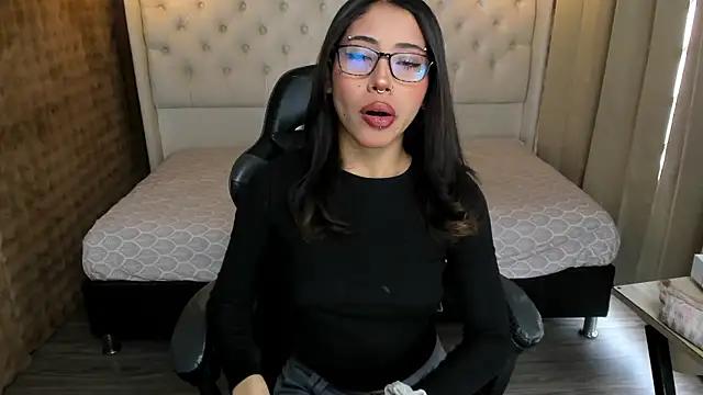 nanii_velvett from StripChat