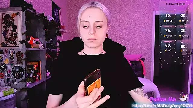 Dirty chat webcam: explore liveshows with versed models, from laying bare to fetishes, in a variety of sexy free adult webcams.