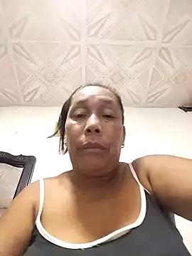 Naomi-Mature from StripChat is Freechat