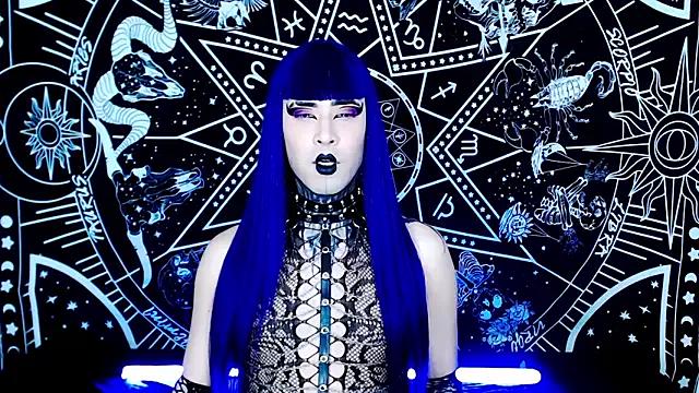 naomi_satan from StripChat is Freechat