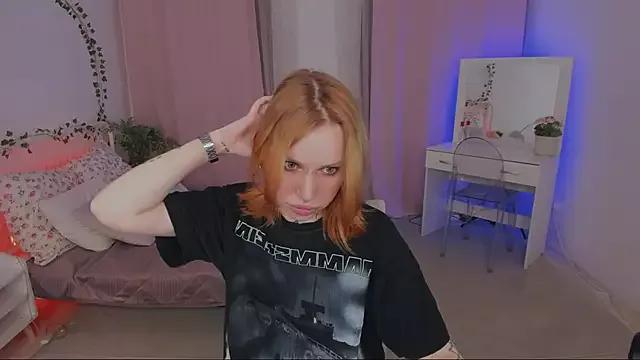 NaomiRosss from StripChat is Freechat