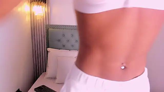 Photos of NaomiSteward from StripChat is Freechat