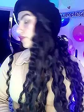 Naomy_Gomez_ from StripChat is Freechat