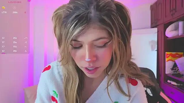 NATAASHA___ from StripChat