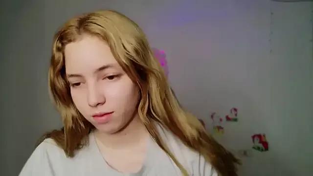 Natalia_alian from StripChat is Freechat