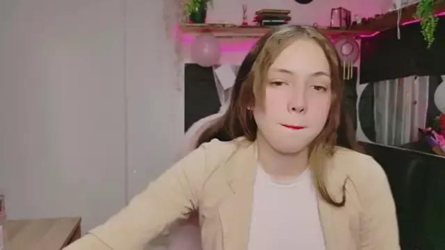 Natalia_novna from StripChat is Freechat