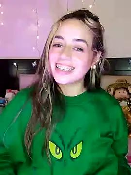 Natalia_Suarez from StripChat