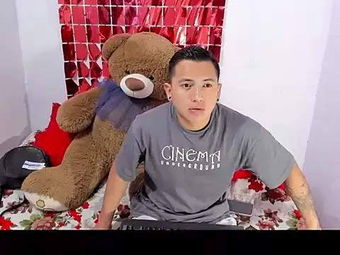 NataliaAndJulliam from StripChat