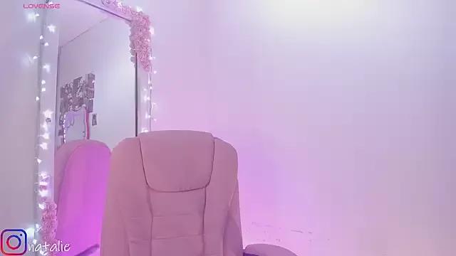 natalie_jaensen from StripChat