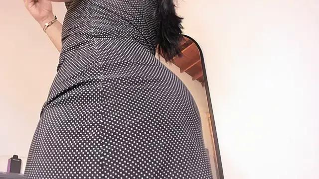 nataliee_foster from StripChat