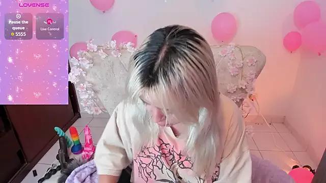 nataliehenao_69 from StripChat is Freechat