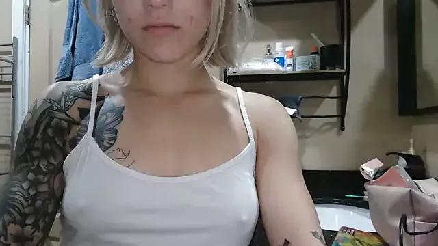 NatalieKneals from StripChat