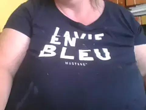 Nataliesbestjuggs from StripChat