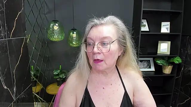 NataliMellow from StripChat