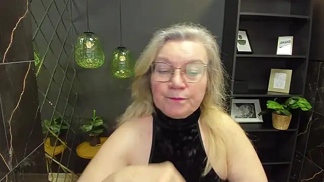 NataliMellow from StripChat