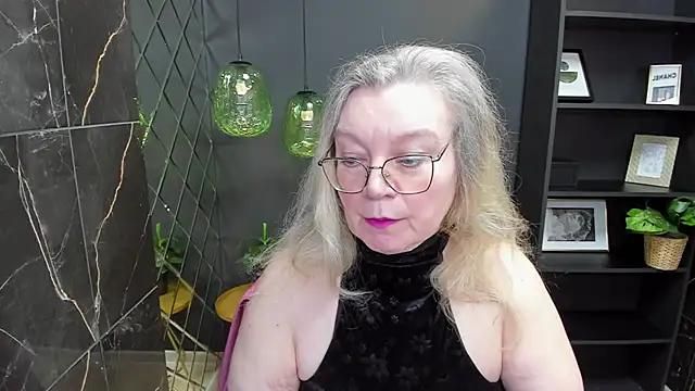 NataliMellow from StripChat