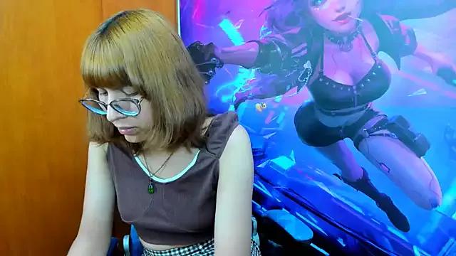 Nataly_Cloud webcams show profile image 