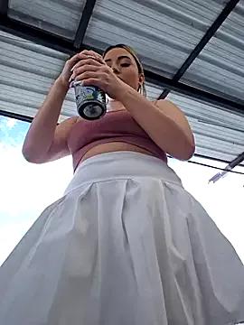 Natasanz from StripChat is Freechat