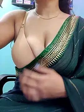 Natasha-143 from StripChat