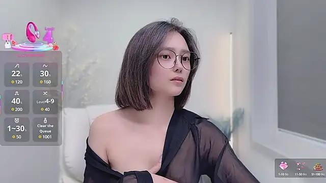 Natasha2025 from StripChat