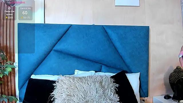 natasha_bennet from StripChat