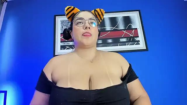 natasha_grey_04 from StripChat is Freechat