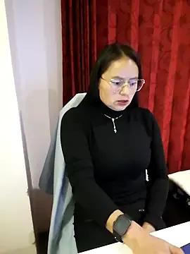 Natasha_leon_ from StripChat is Freechat