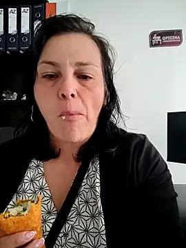Natasha_miilf from StripChat