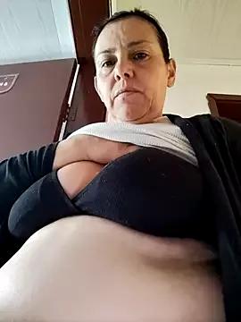 Natasha_miilf from StripChat