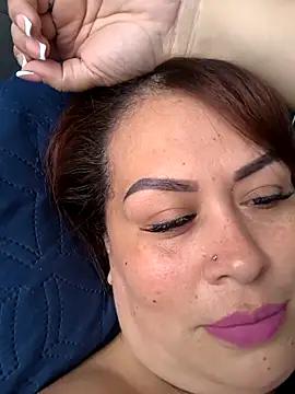 Natasha_mommy from StripChat