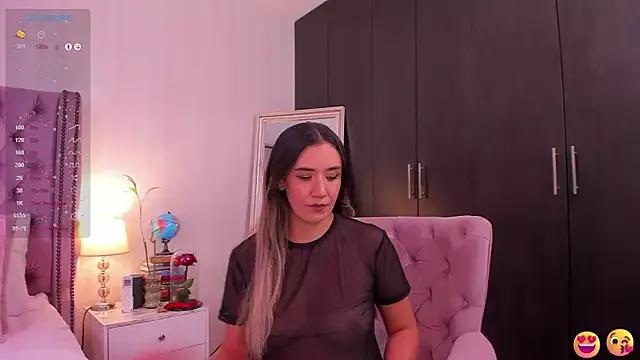 natashaleightt from StripChat