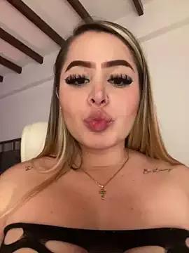 natashasweet from StripChat