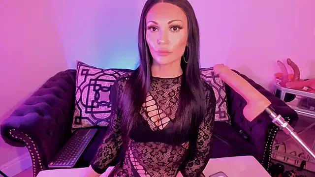 NatashaxoBangs from StripChat